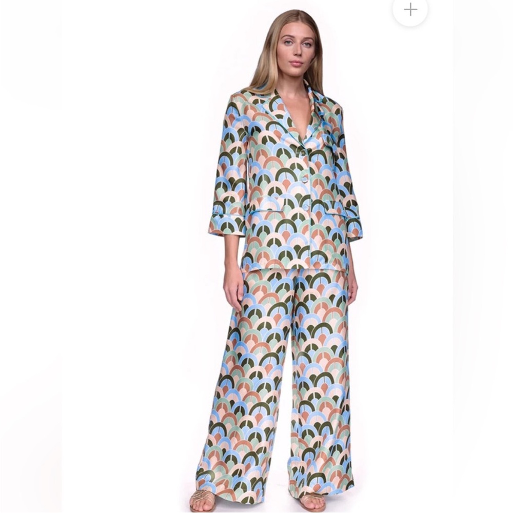 Cara Cara Matching Suit Adele Silk
